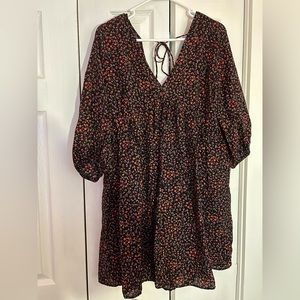 Black Floral Loose Dress. Size M.